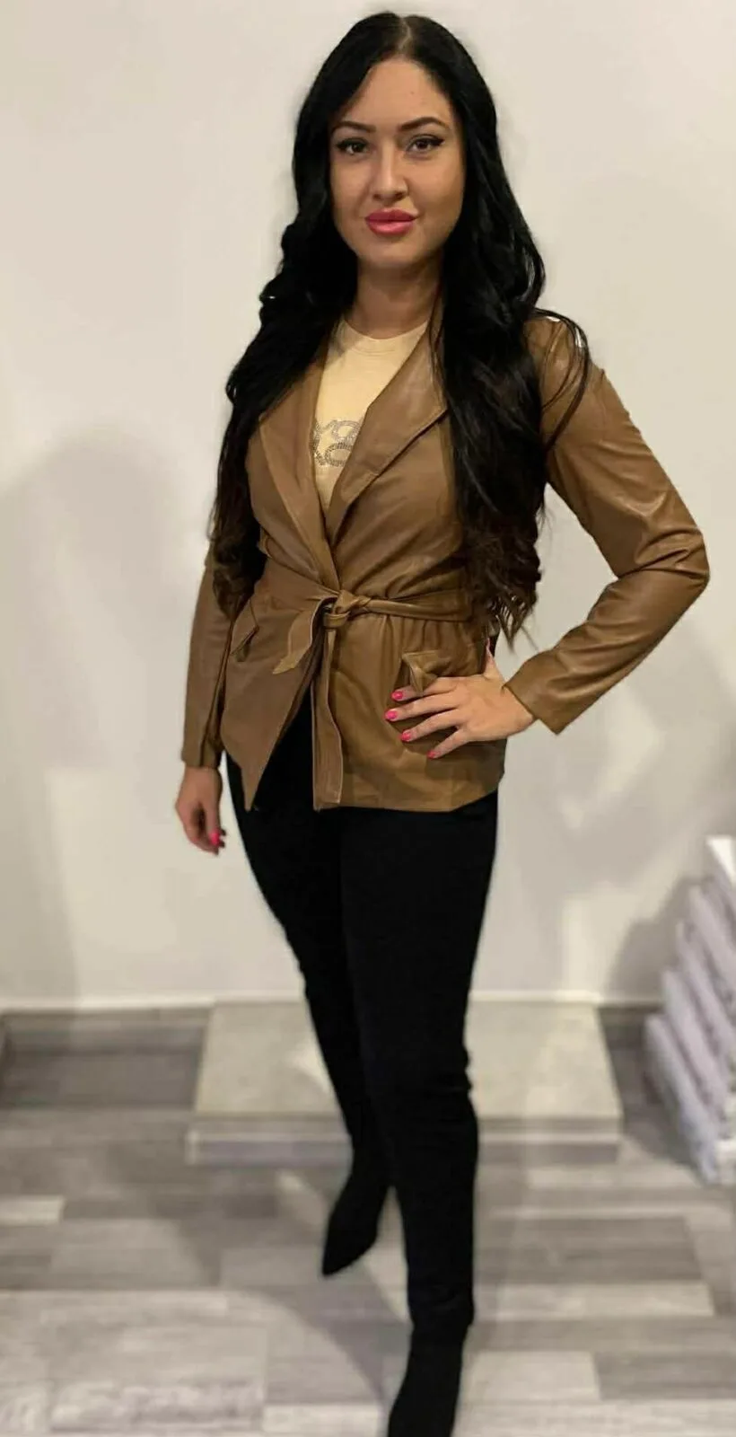 Női Bőrkabát - Image 2