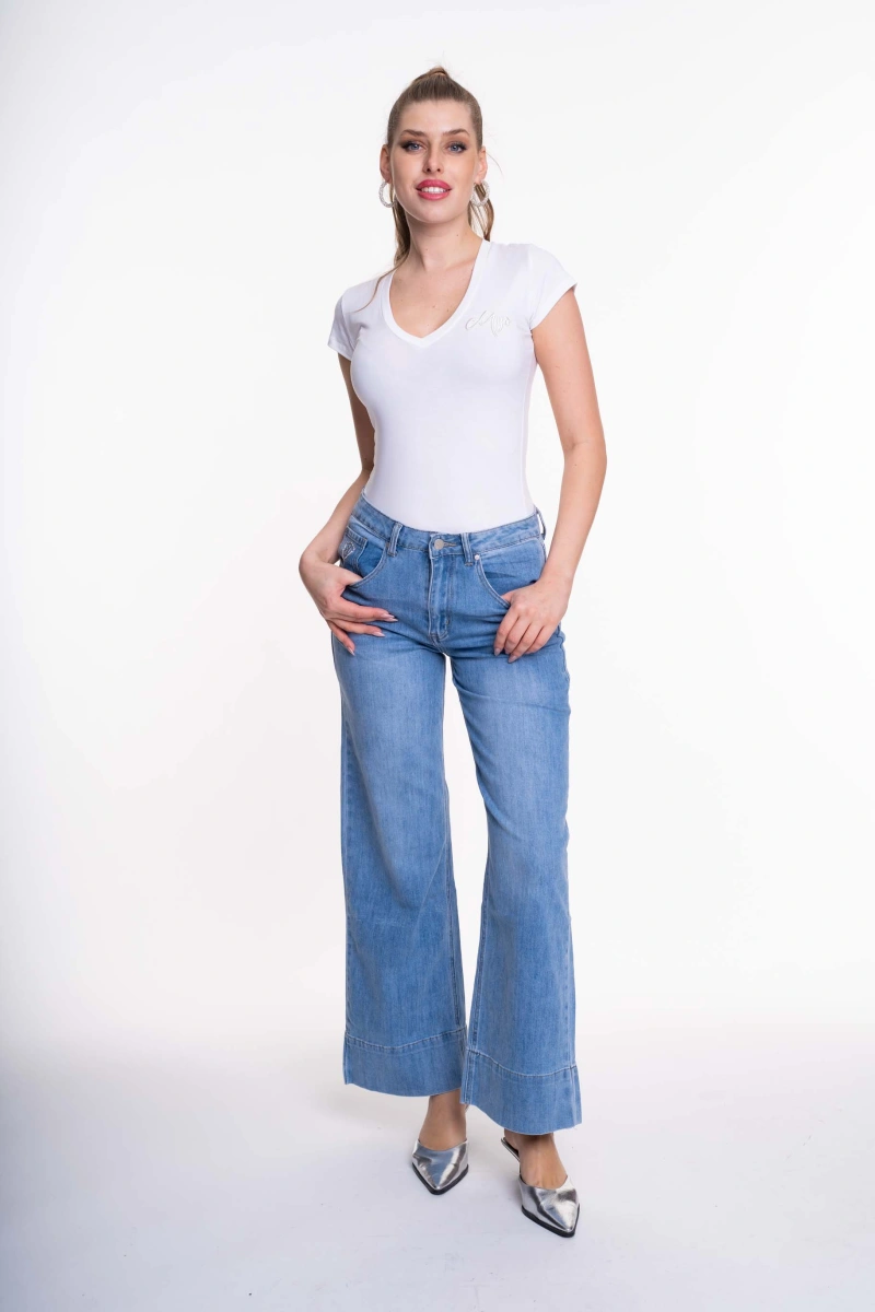 Mayo Chix Vento hímzett póló - Image 3