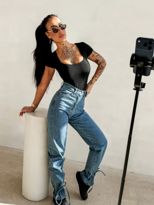 Ola Voga " Akin" body